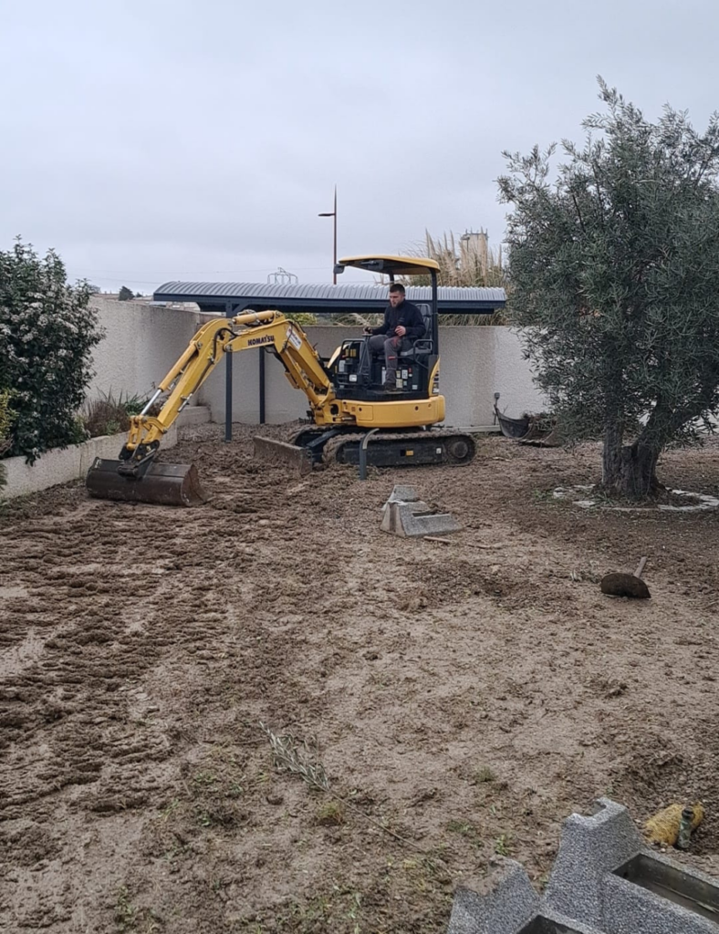 Travaux paysagers fait par le paysagiste Créa'Entretien Jardin à Bédarieux